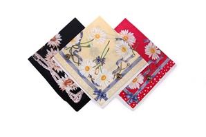 LAST PIECES IN STOCK! Quality printed ladies handkerchief in polybag - 1 pc. ( code L10 )